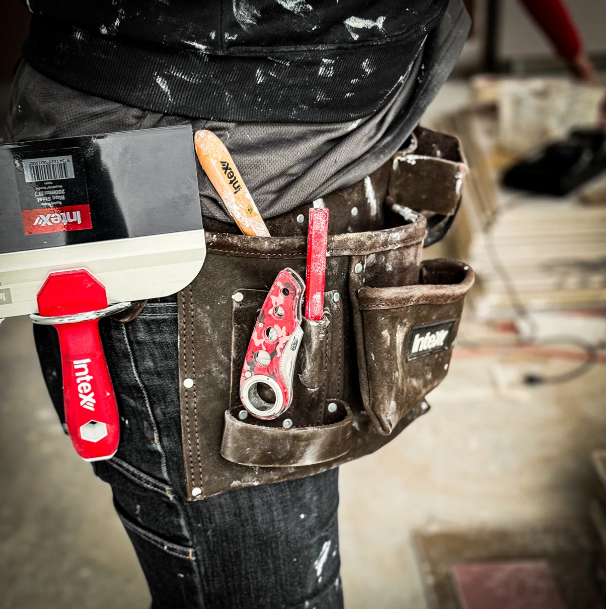 Intex Premium Leather Carpenters Tool Rig