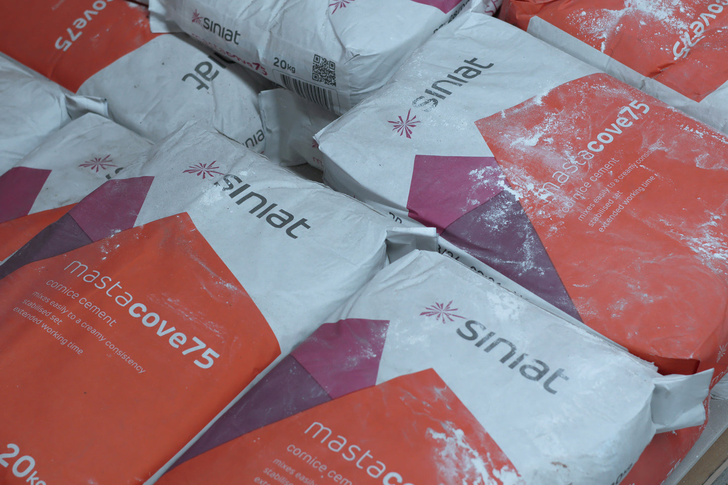 Siniat Mastacove 75 Cornice Cement 20KG Bag